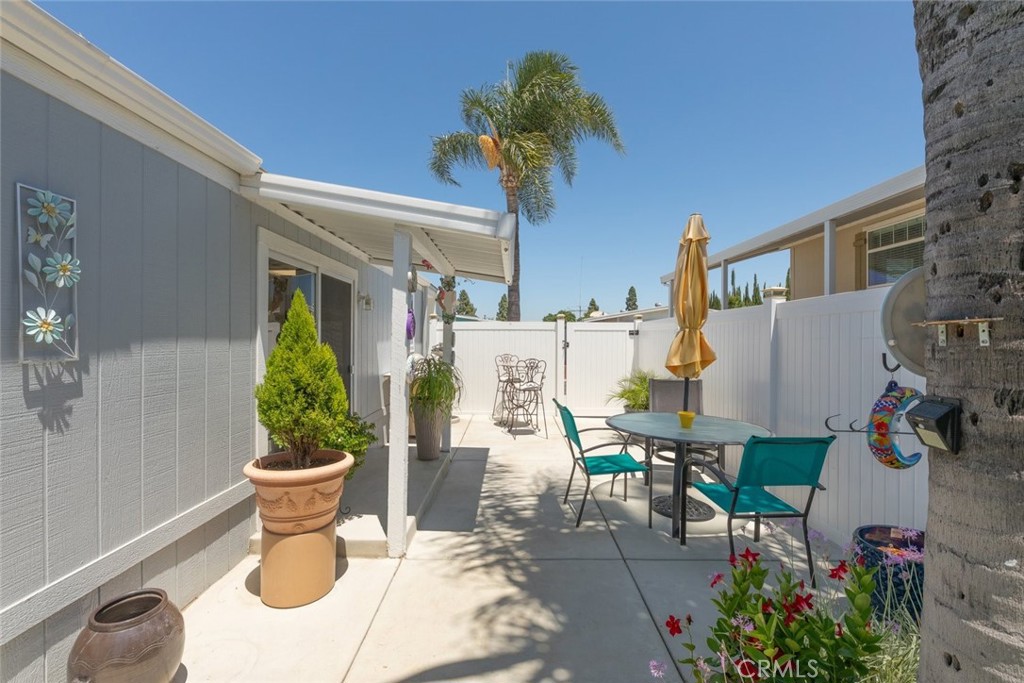 1408 Glengrove