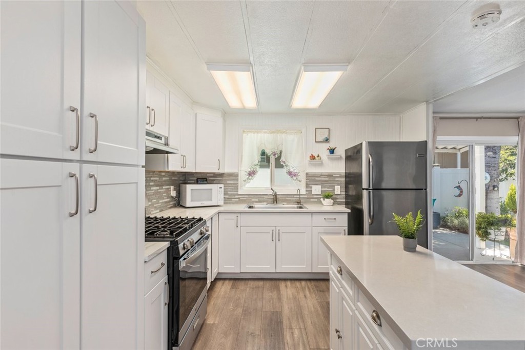 1408 Glengrove