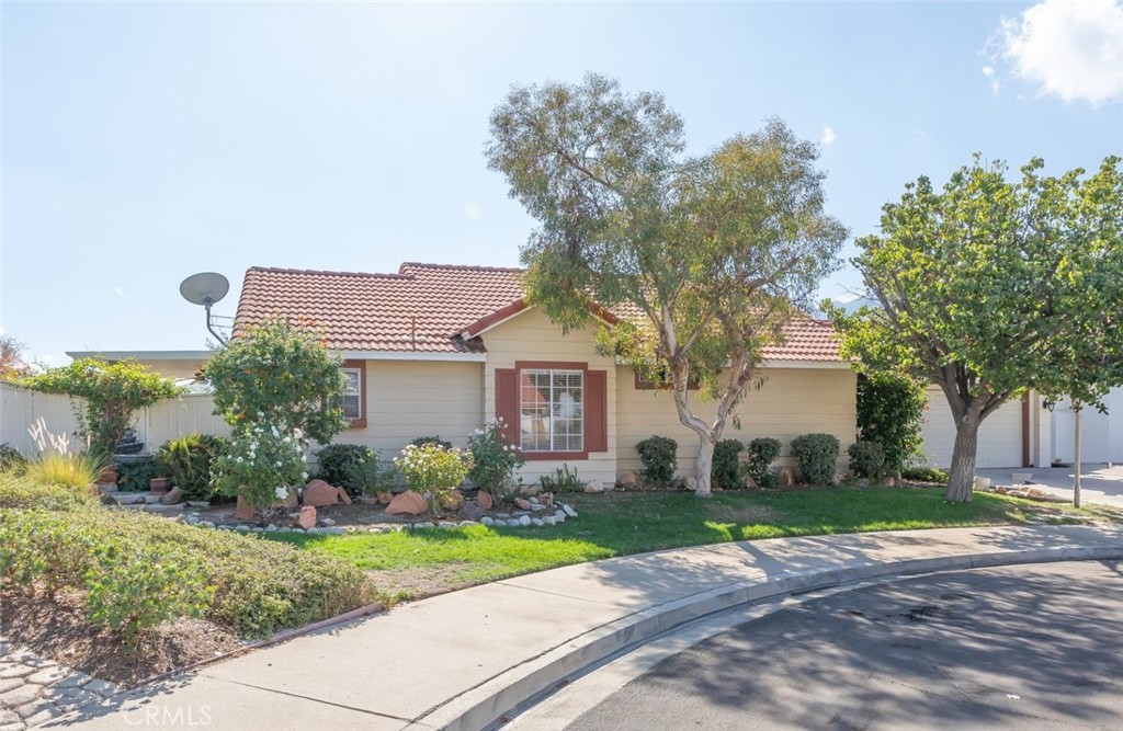 23044 Canyon Hill Dr.