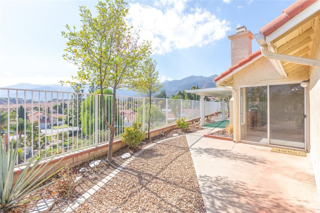 23044 Canyon Hill Dr.