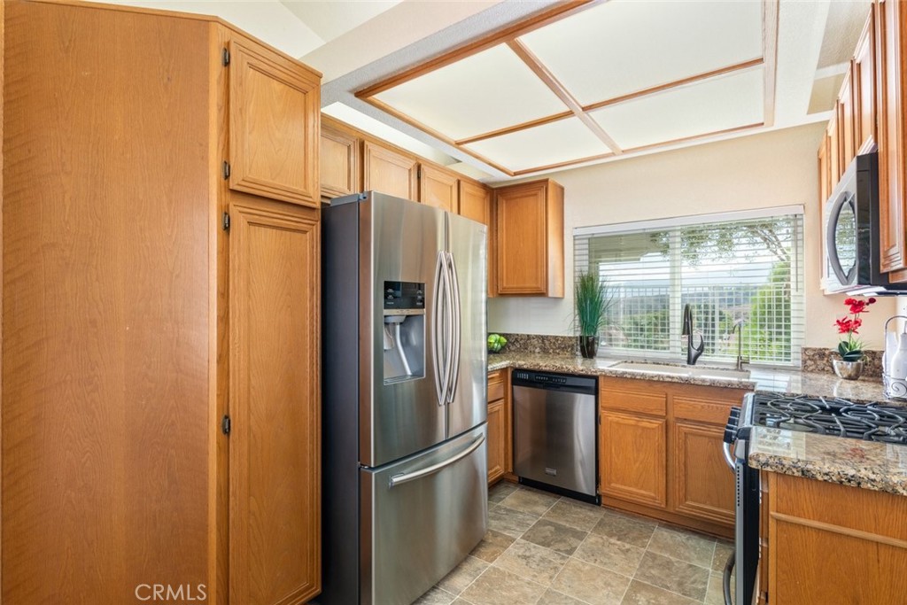 23044 Canyon Hill Dr.