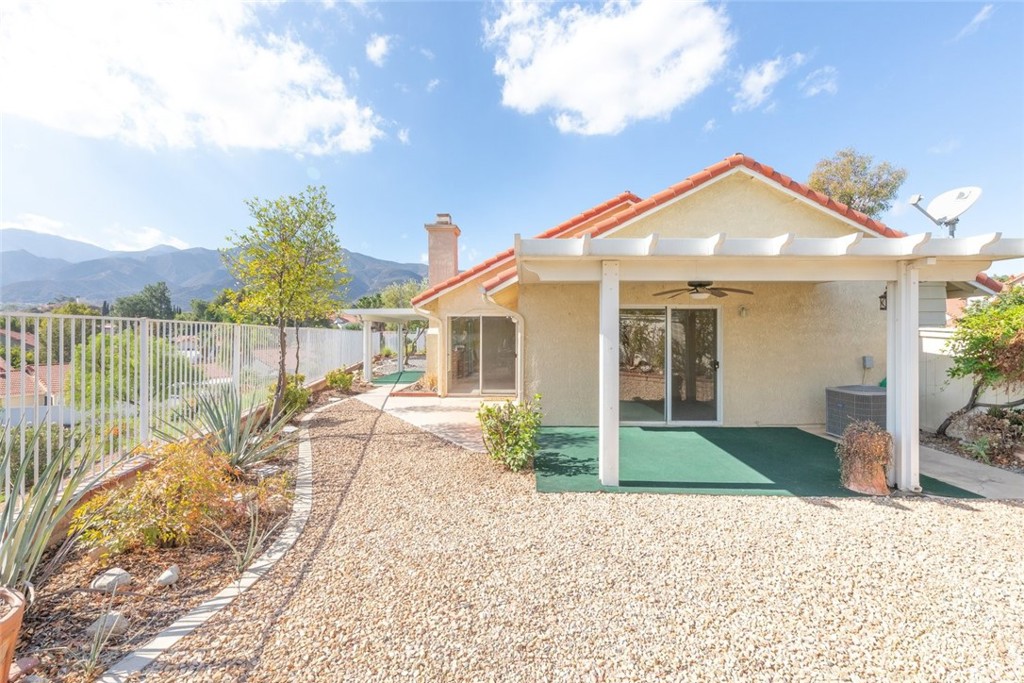 23044 Canyon Hill Dr.