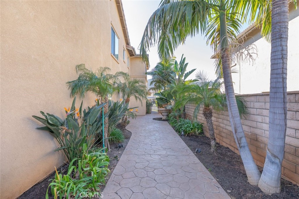 1669 Via Rafael Circle