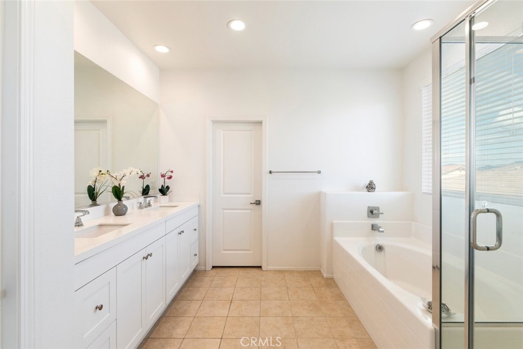 2833 Villa Catalonia Ct