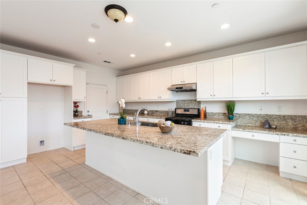 2833 Villa Catalonia Ct