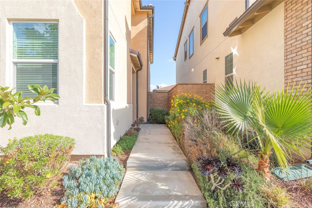 2833 Villa Catalonia Ct