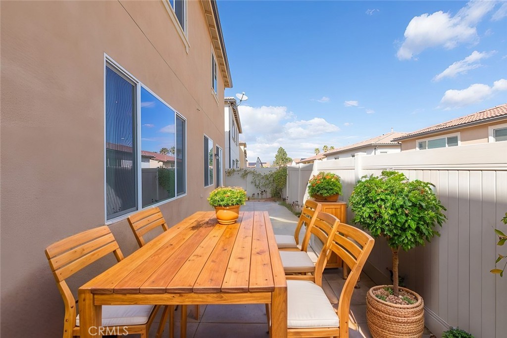 2833 Villa Catalonia Ct