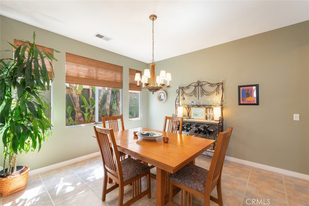 4515 Garden City Ln