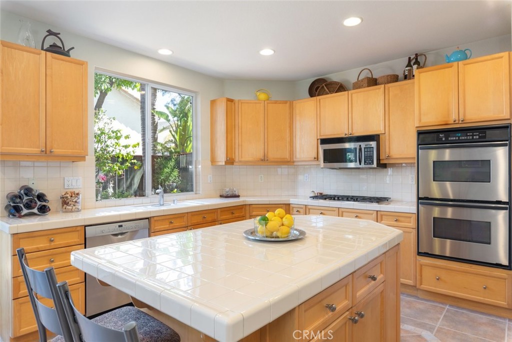 4515 Garden City Ln
