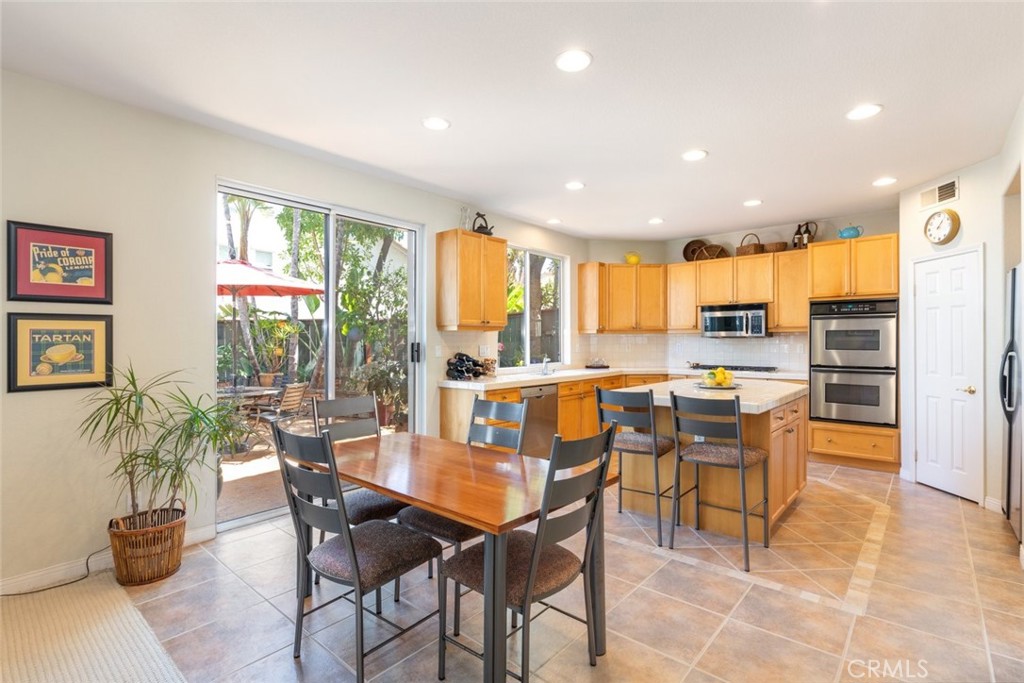 4515 Garden City Ln
