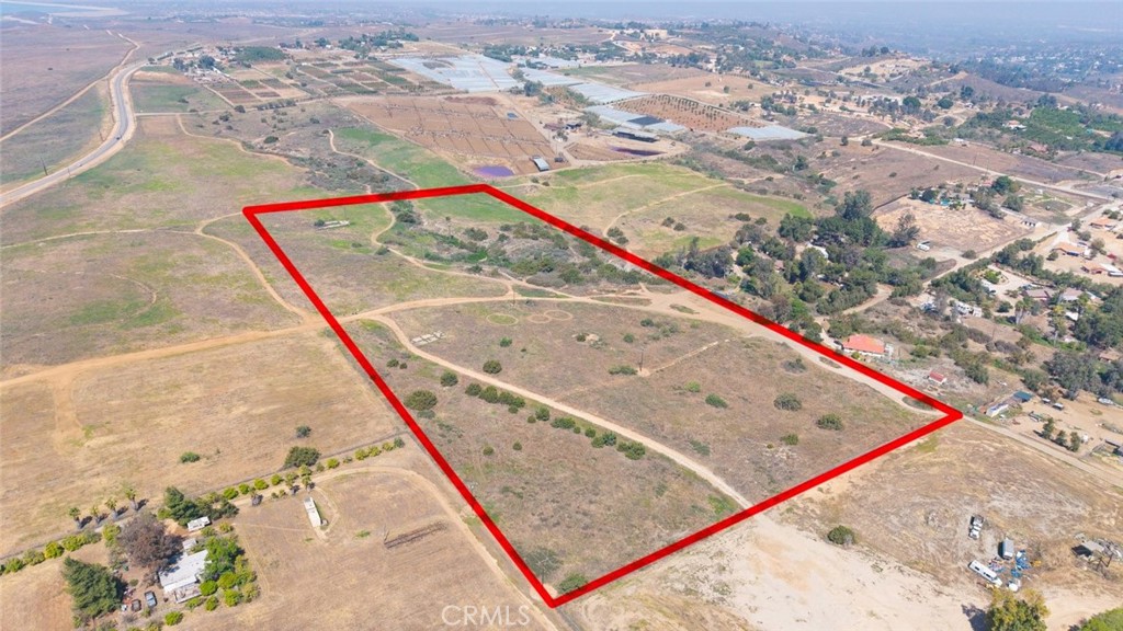 0 West of Rawhide Ln