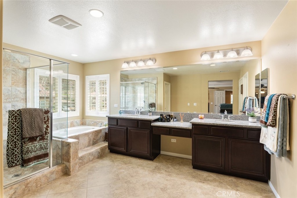 7543 Summer Day Drive