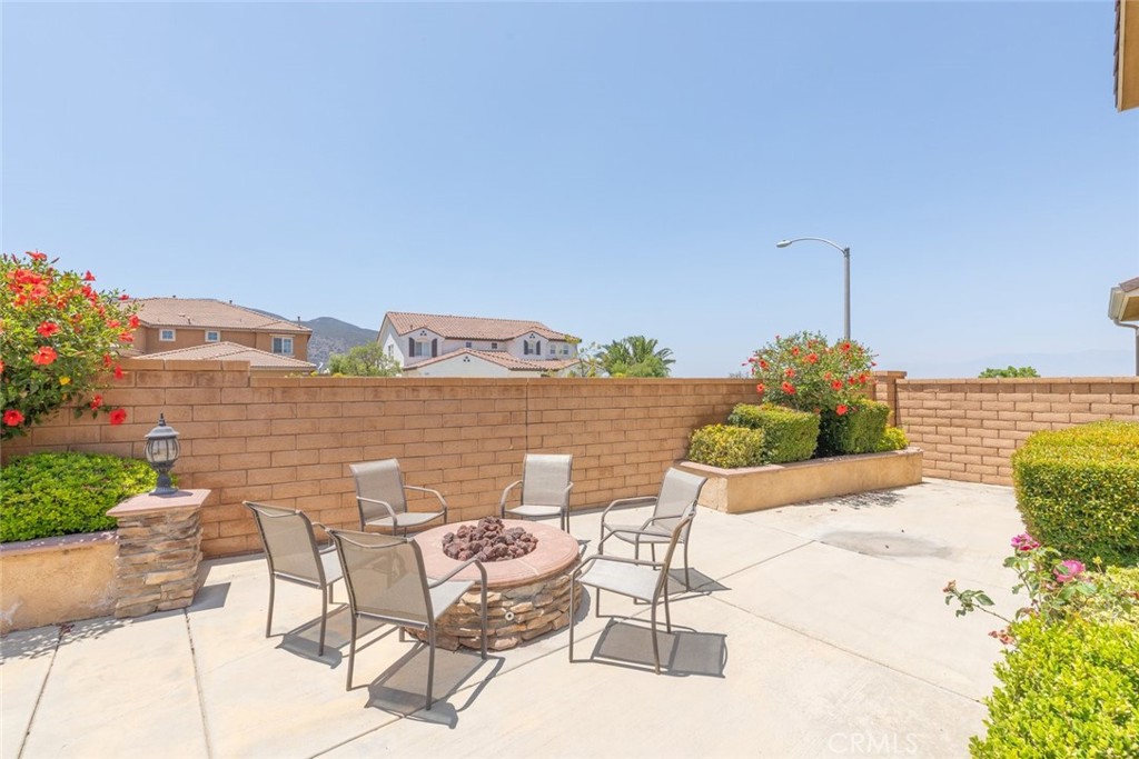 7543 Summer Day Drive