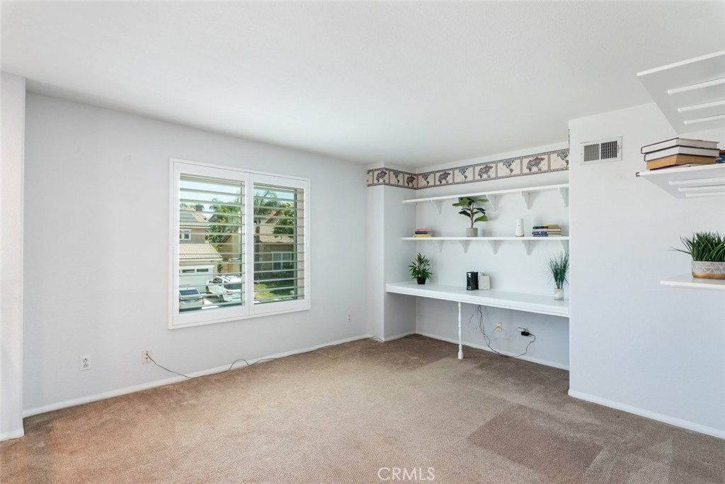 3720 Gunnison Circle