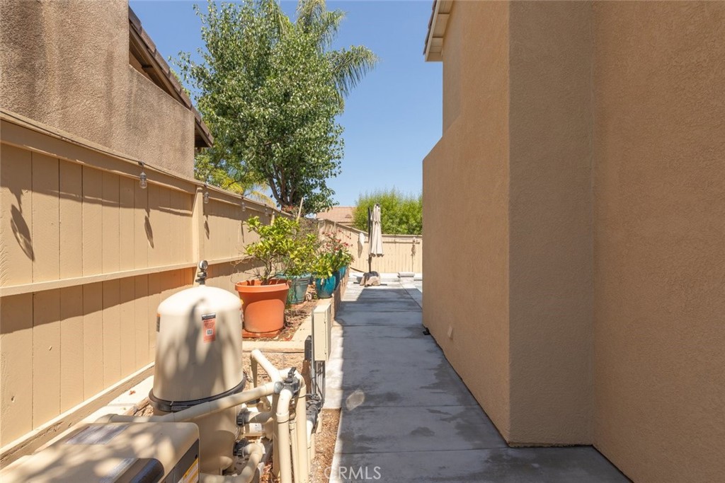 3720 Gunnison Circle