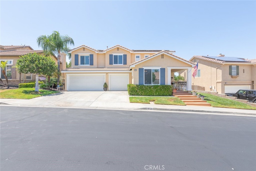 3720 Gunnison Circle