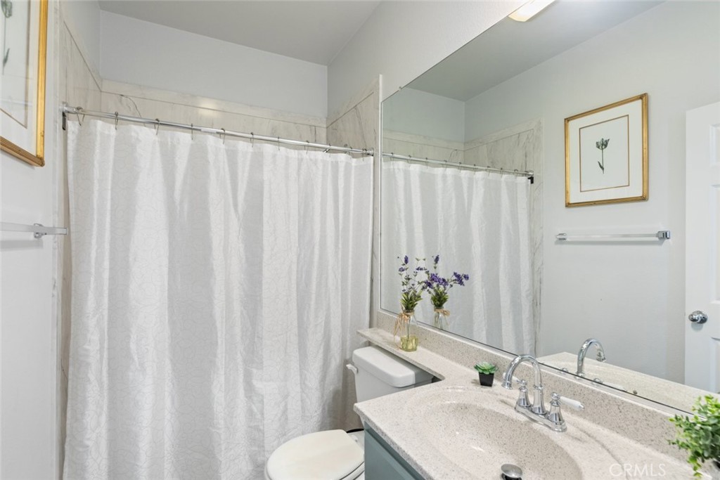 3720 Gunnison Circle