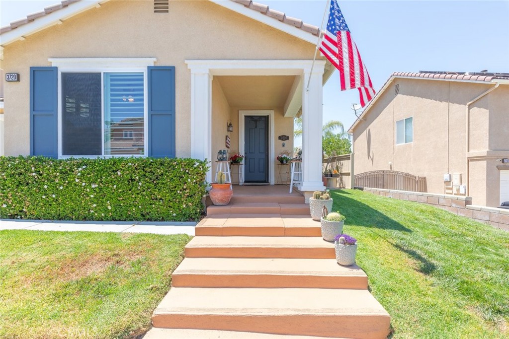 3720 Gunnison Circle