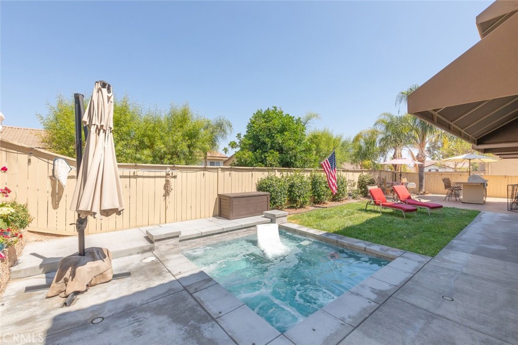 3720 Gunnison Circle