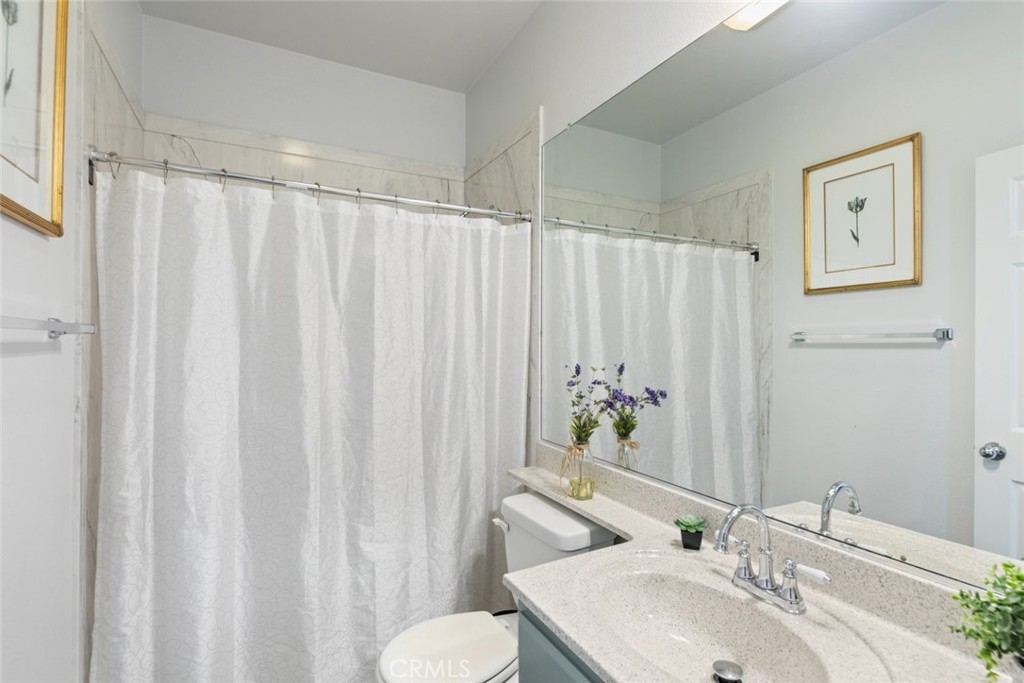 3720 Gunnison Circle