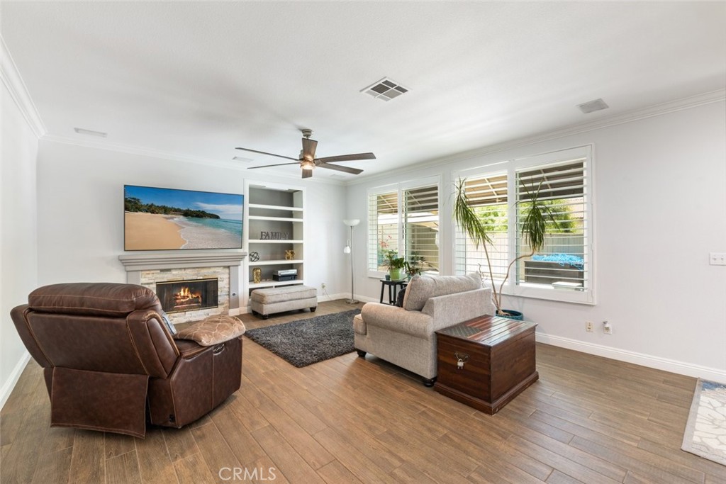 3720 Gunnison Circle