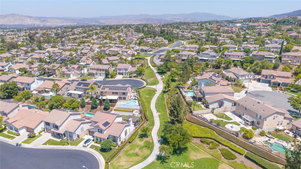 3720 Gunnison Circle