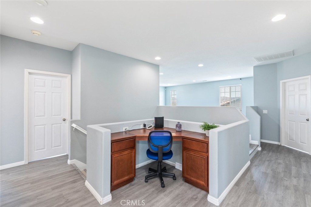 41041 Crimson Pillar Lane