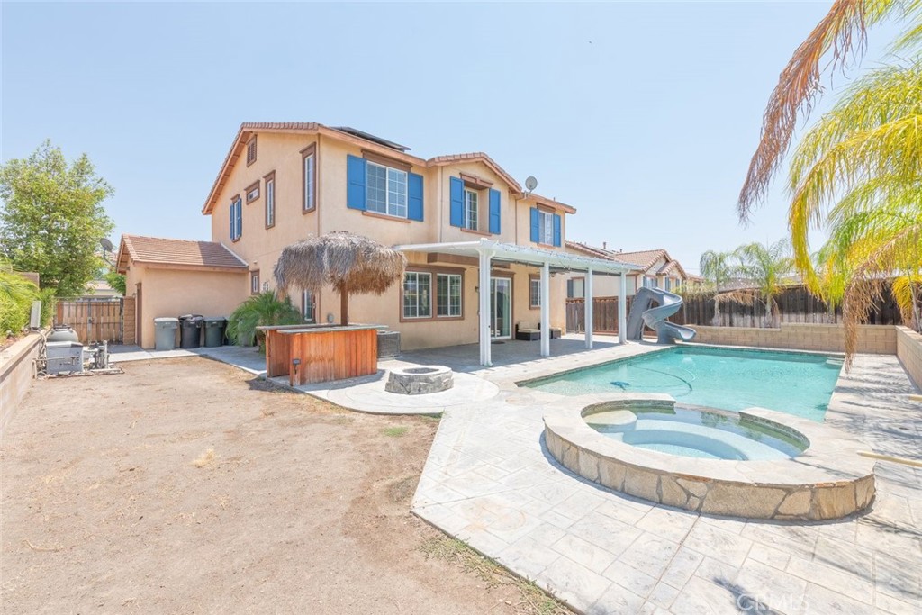 41041 Crimson Pillar Lane