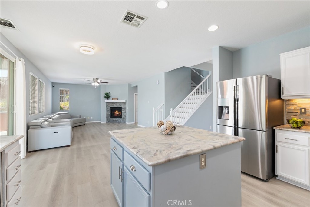 41041 Crimson Pillar Lane