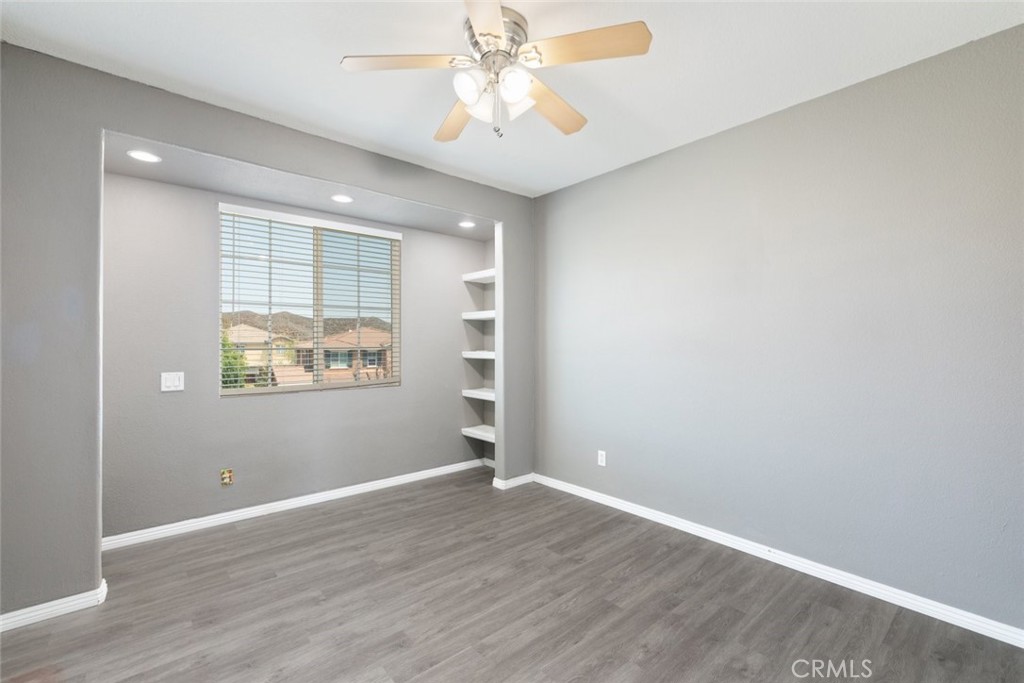 41041 Crimson Pillar Lane