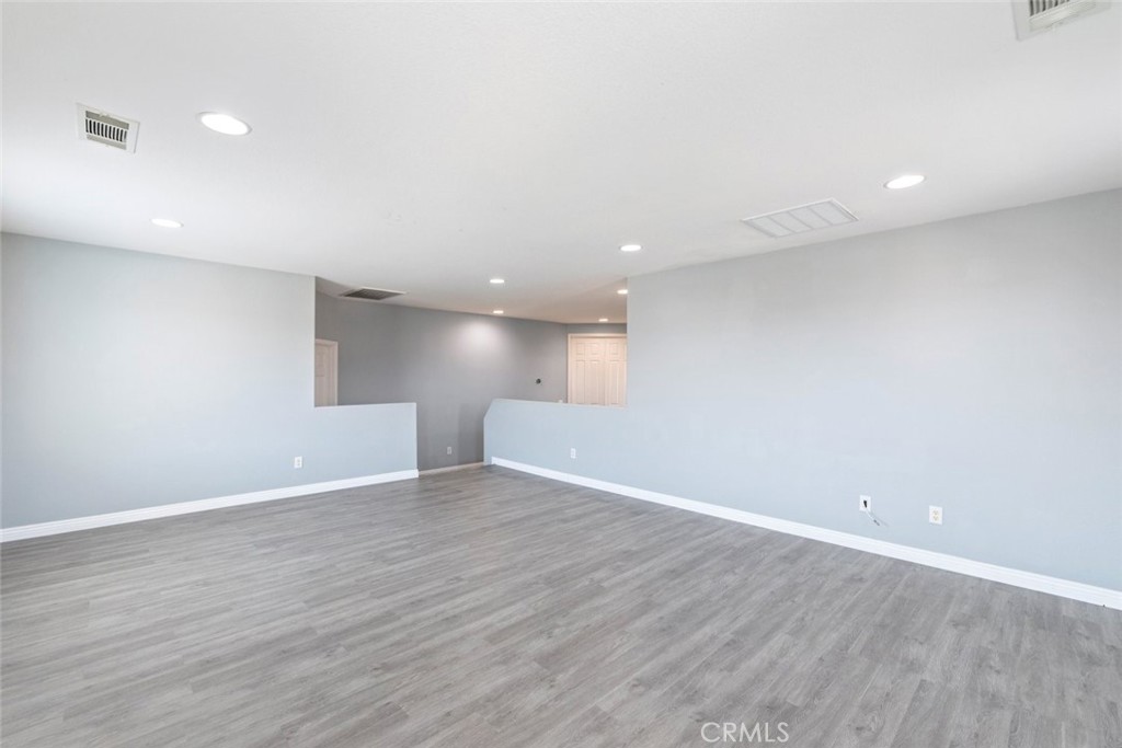 41041 Crimson Pillar Lane