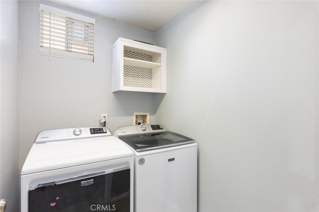 41041 Crimson Pillar Lane