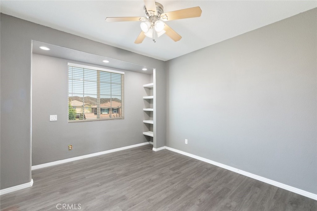 41041 Crimson Pillar Lane