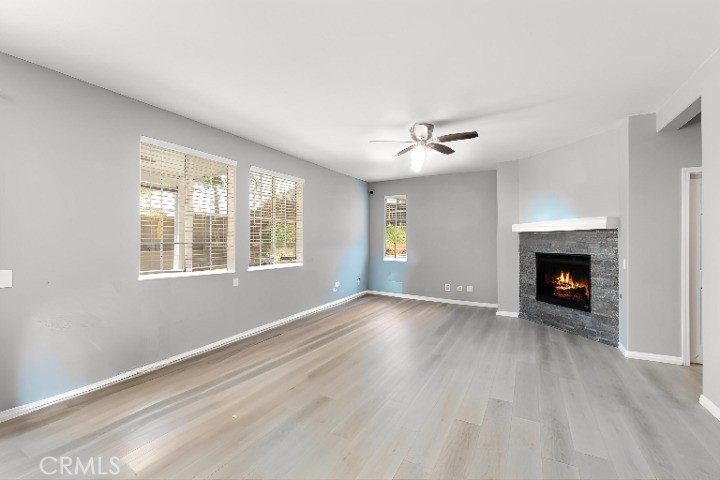 41041 Crimson Pillar Lane