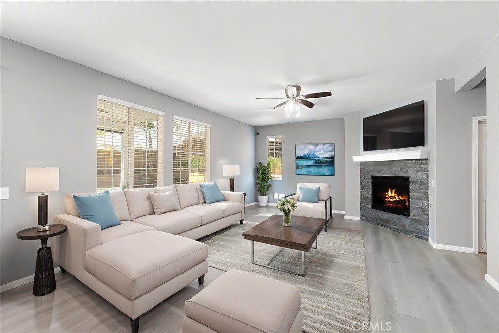 41041 Crimson Pillar Lane