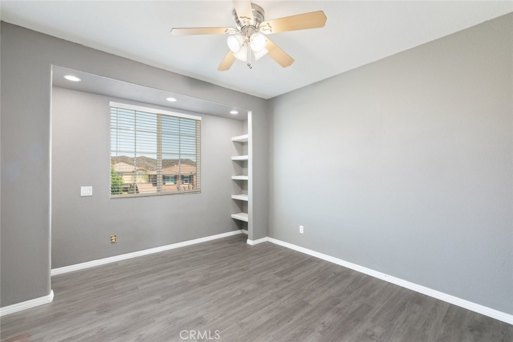 41041 Crimson Pillar Lane