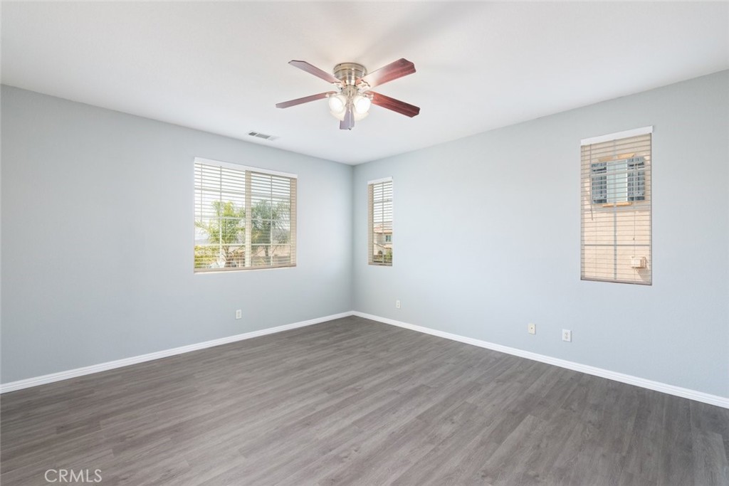 41041 Crimson Pillar Lane