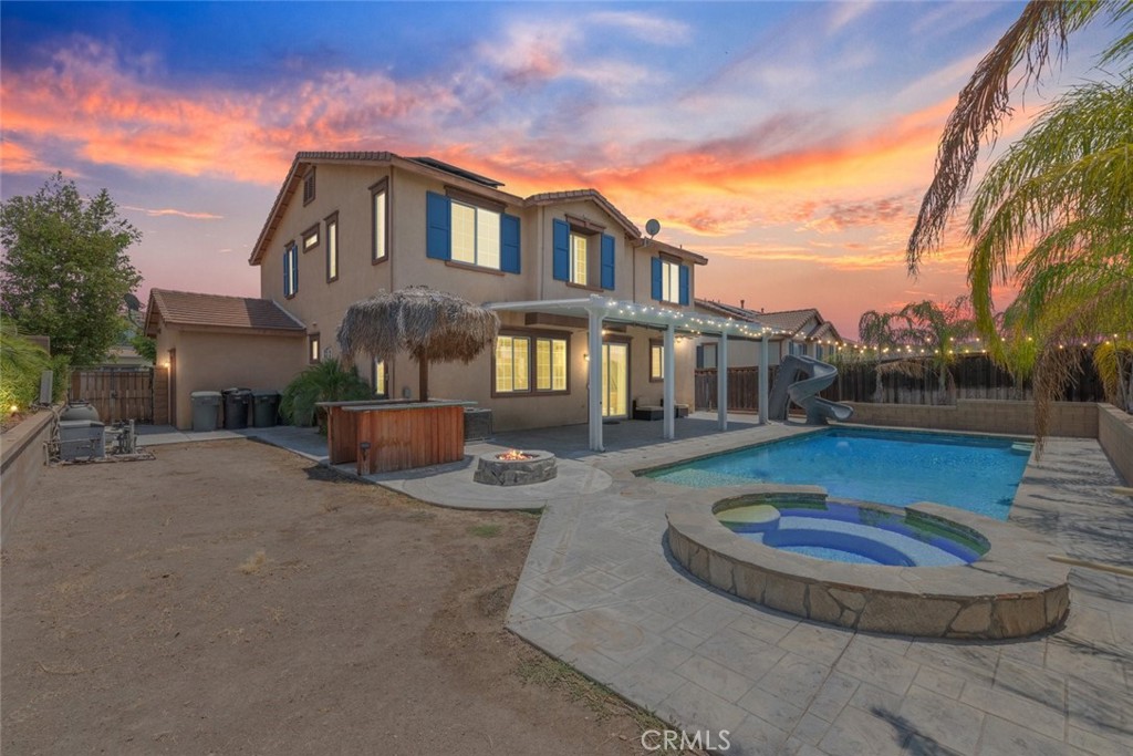 41041 Crimson Pillar Lane