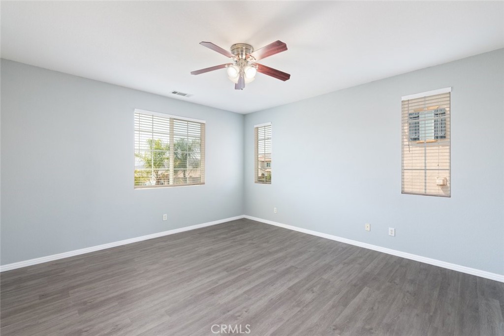 41041 Crimson Pillar Lane