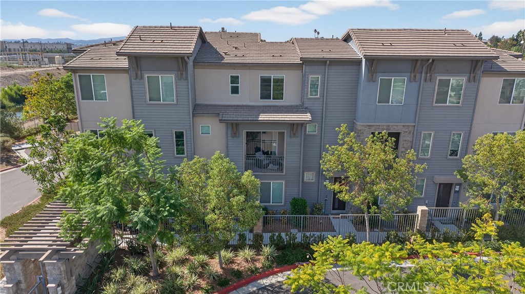 893 Tangelo Way 103
