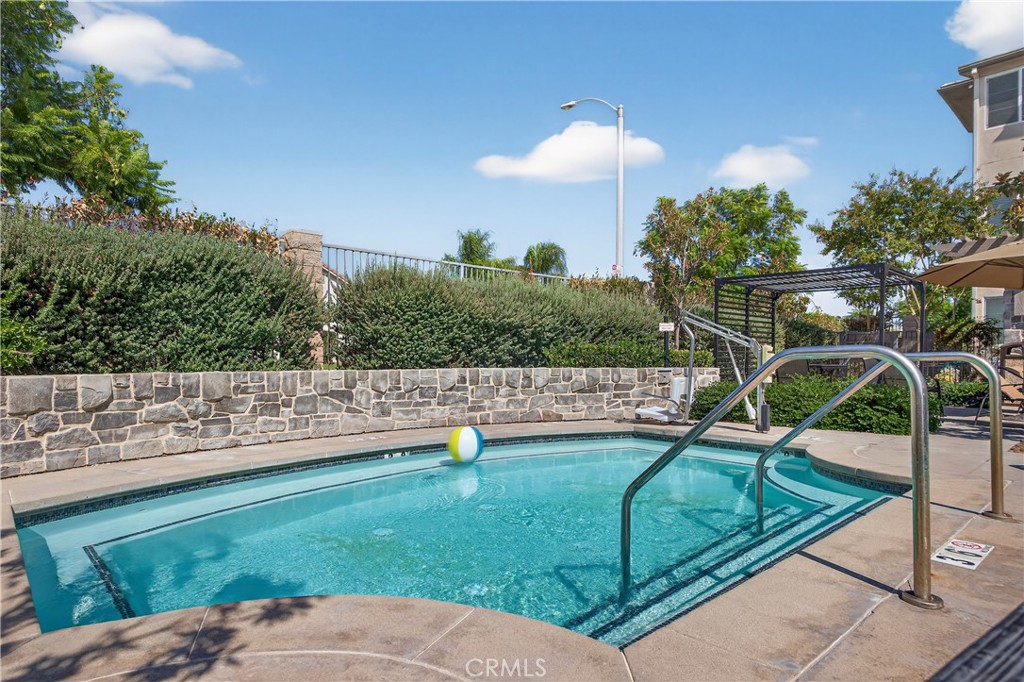 893 Tangelo Way 103