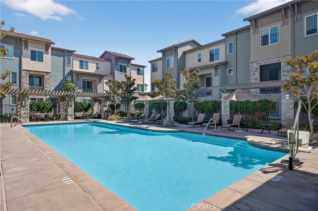 893 Tangelo Way 103
