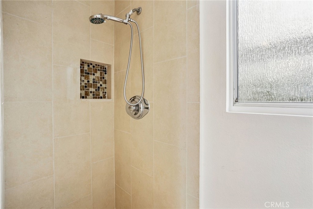 8400 De Longpre Ave #314