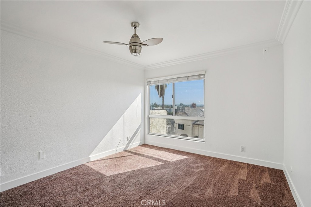 8400 De Longpre Ave #314