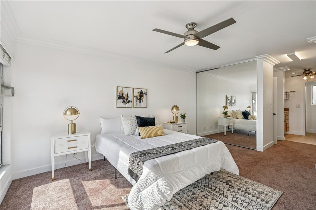 8400 De Longpre Ave #314