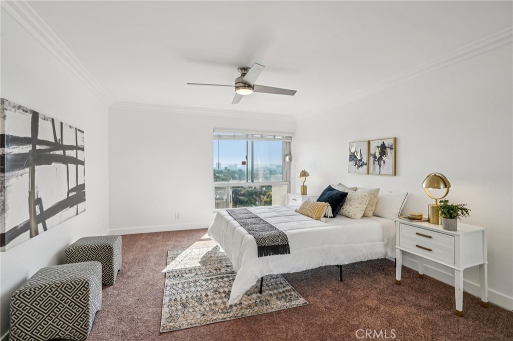 8400 De Longpre Ave #314