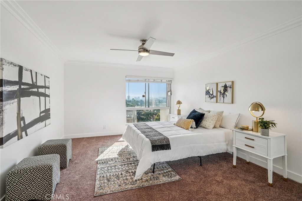 8400 De Longpre Ave #314