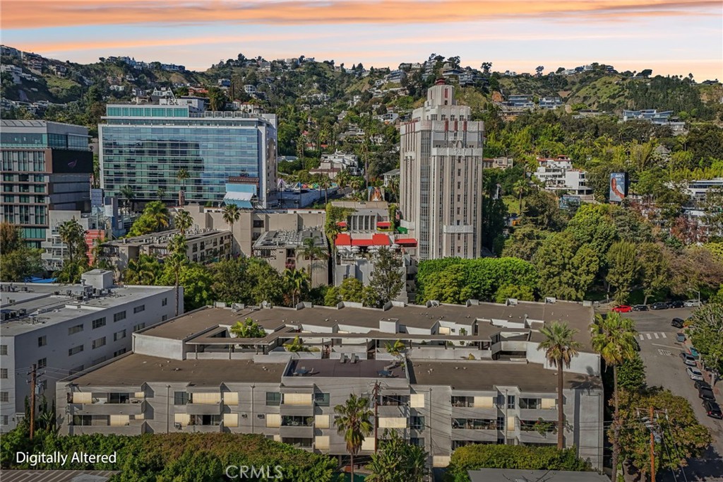 8400 De Longpre Ave #314