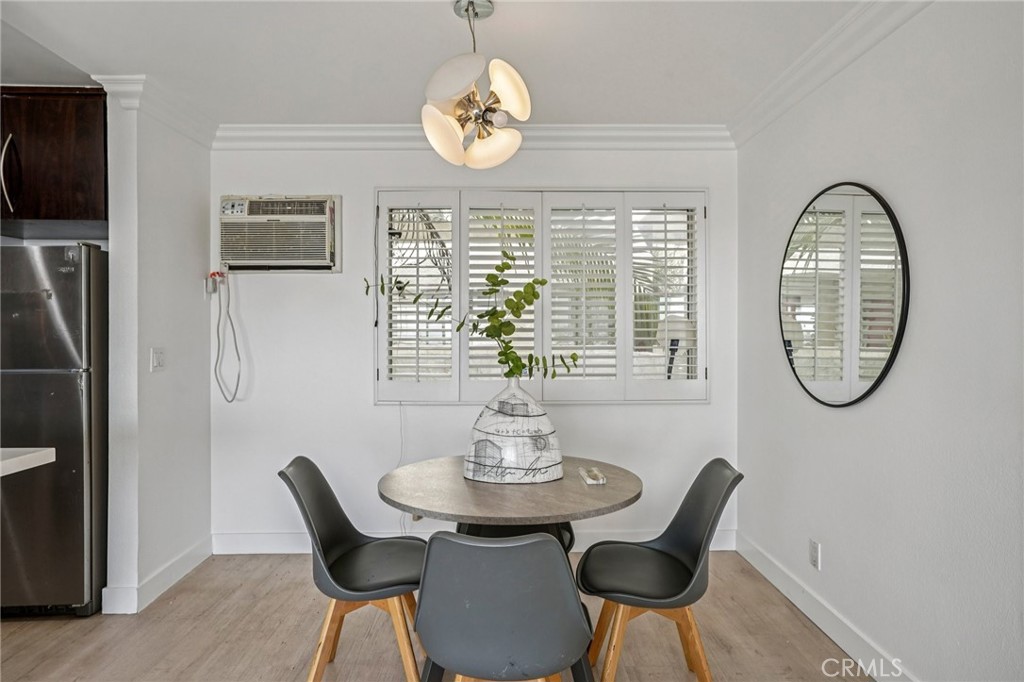 8400 De Longpre Ave #314