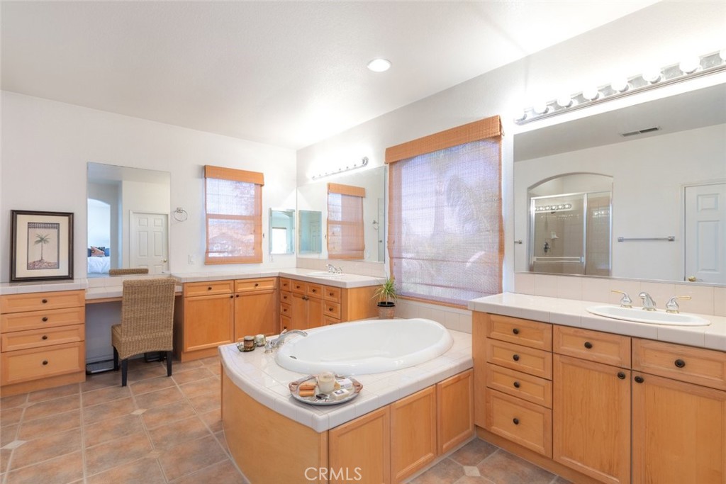 4515 Garden City